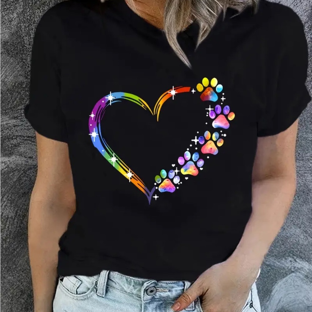 NEW Black Short Sleeve Rainbow Heart and Paw print Design T-Shirt